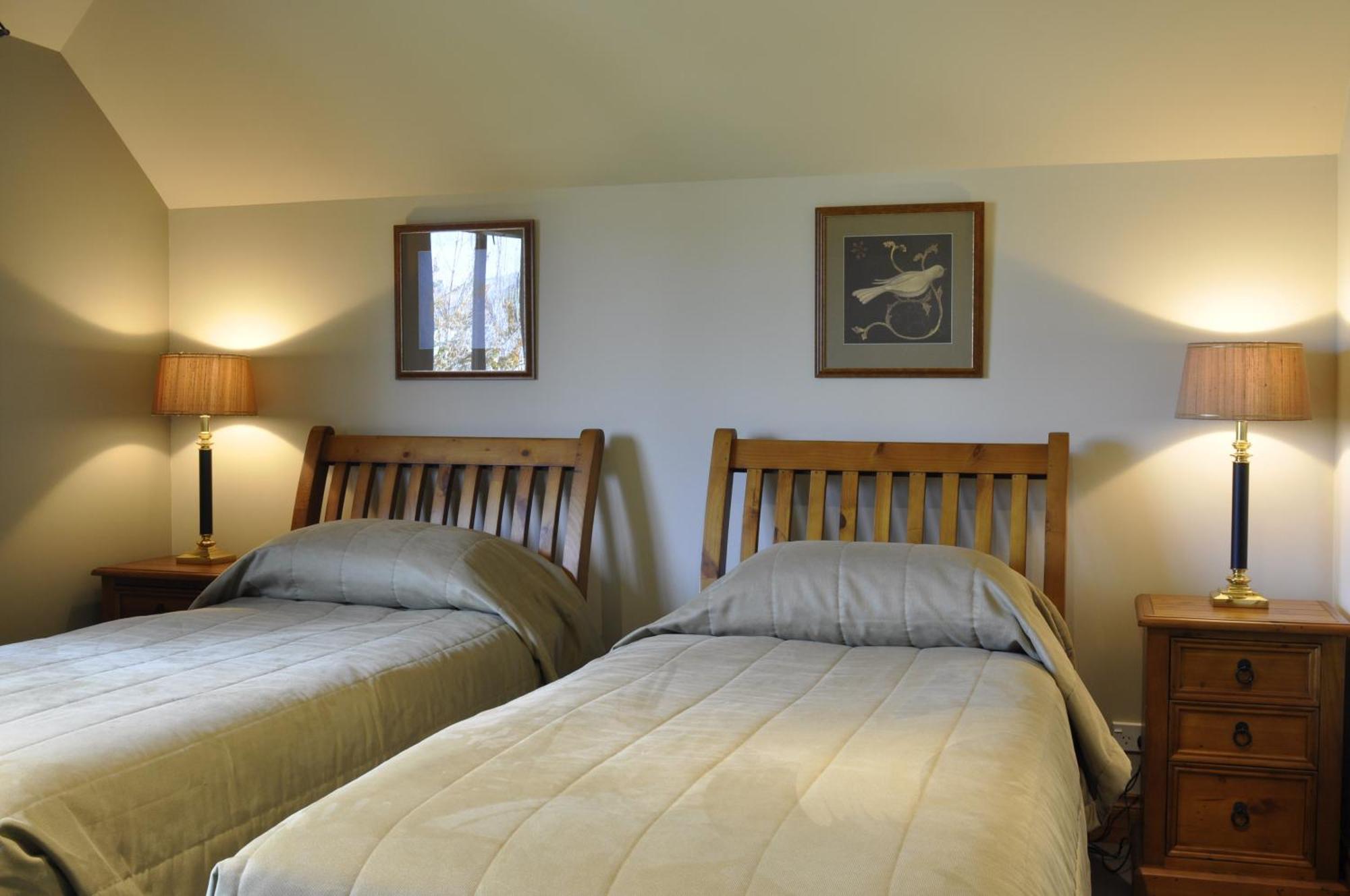 Lansdown Villa Apartments Ванака Екстер'єр фото
